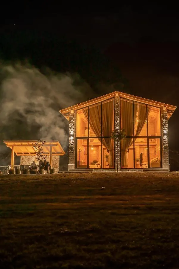 Villa Ujevara E Vogel Theth