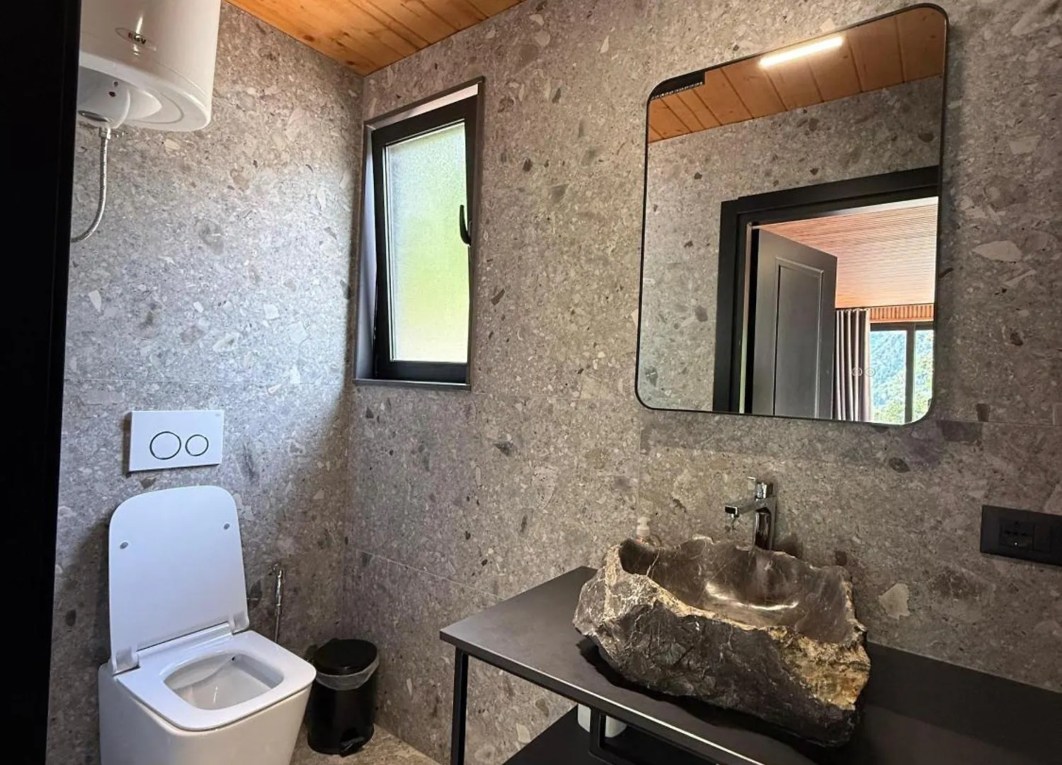 Villa Ujevara E Vogel Theth
